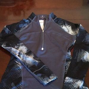 Athleta pullover